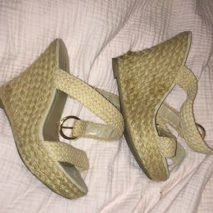rope styled wedges, sandy color